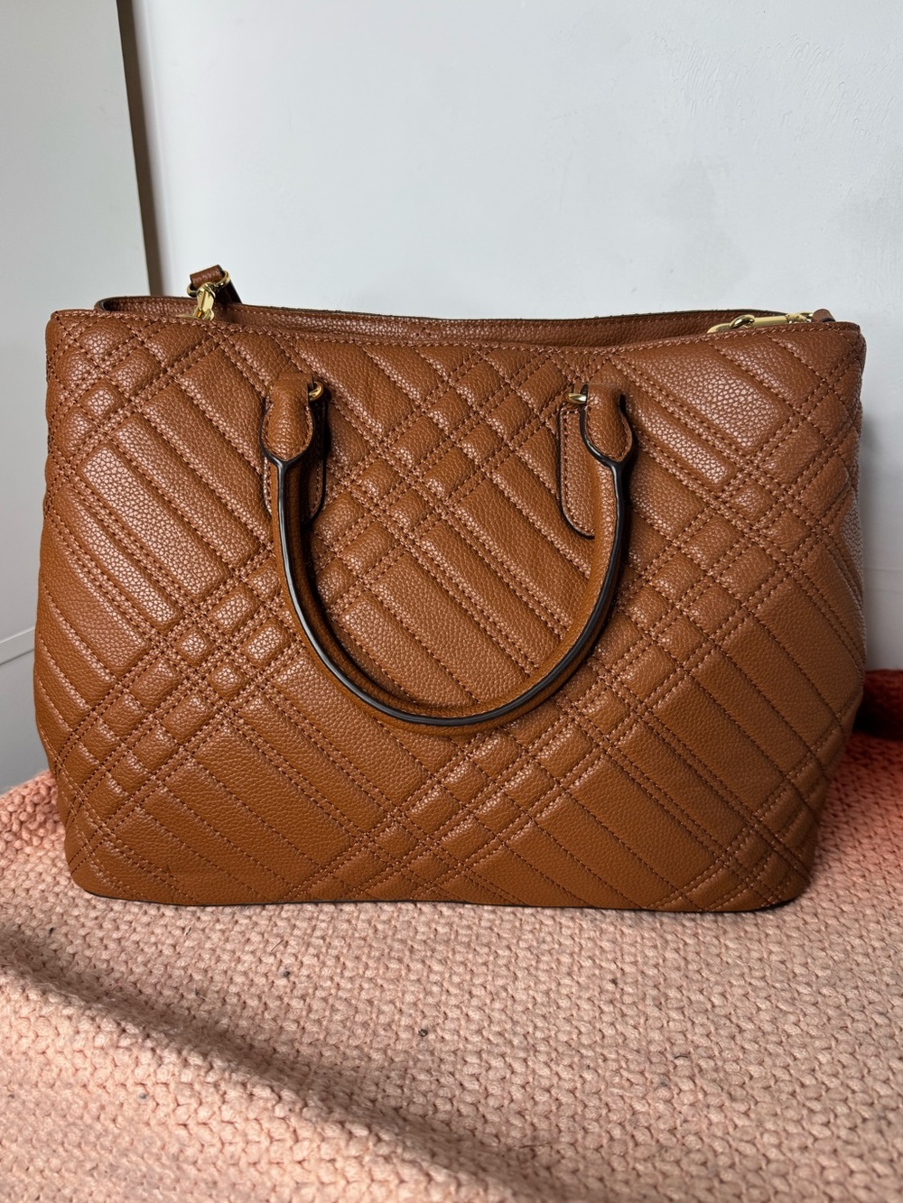 Lauren Ralph Lauren Quilted Pebble Leather Very Large Tote Bag - Picture 9 of 16